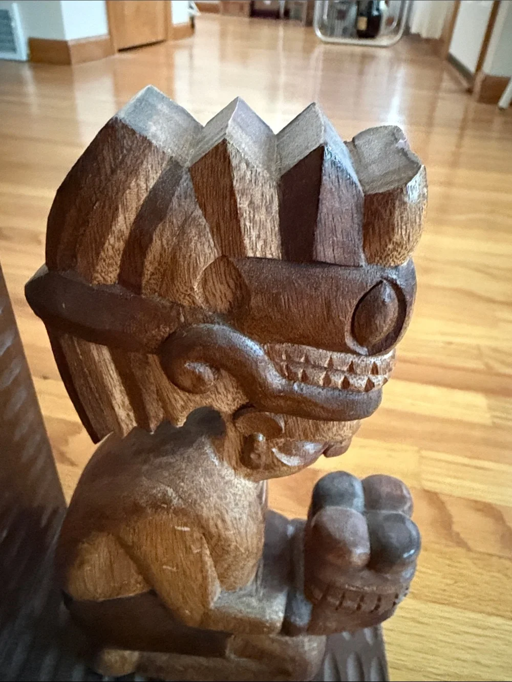 Hand-Carved Brown Wooden Tiki Bookends - Brand Unbranded